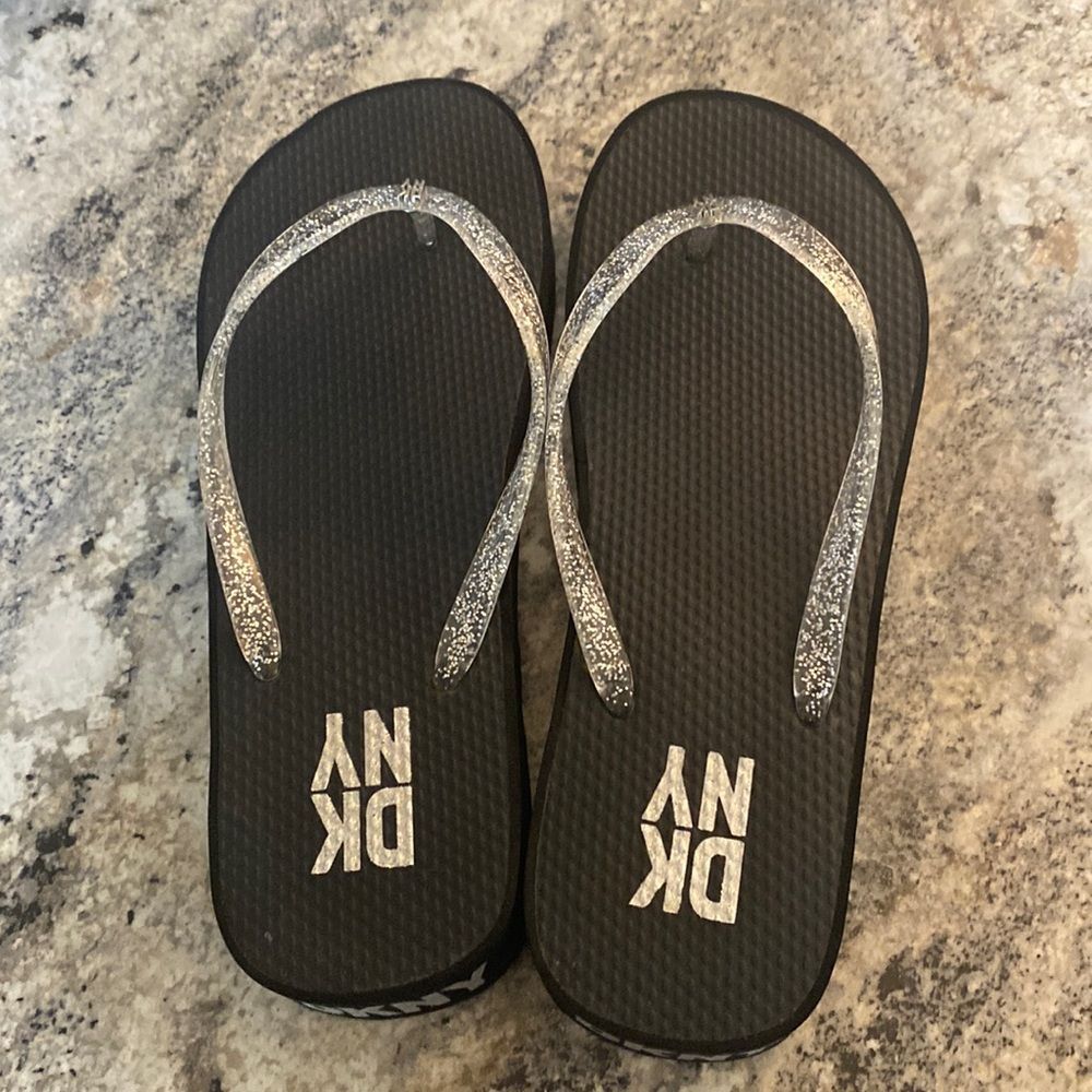 Dknyflipflops